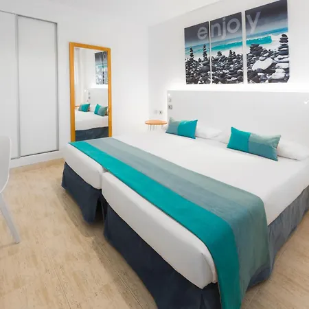 Saint George * 플라야데라스아메리카스