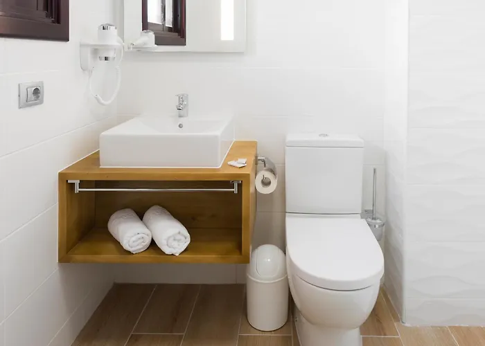 Saint George * بلايا ذي لاس أميريكاس